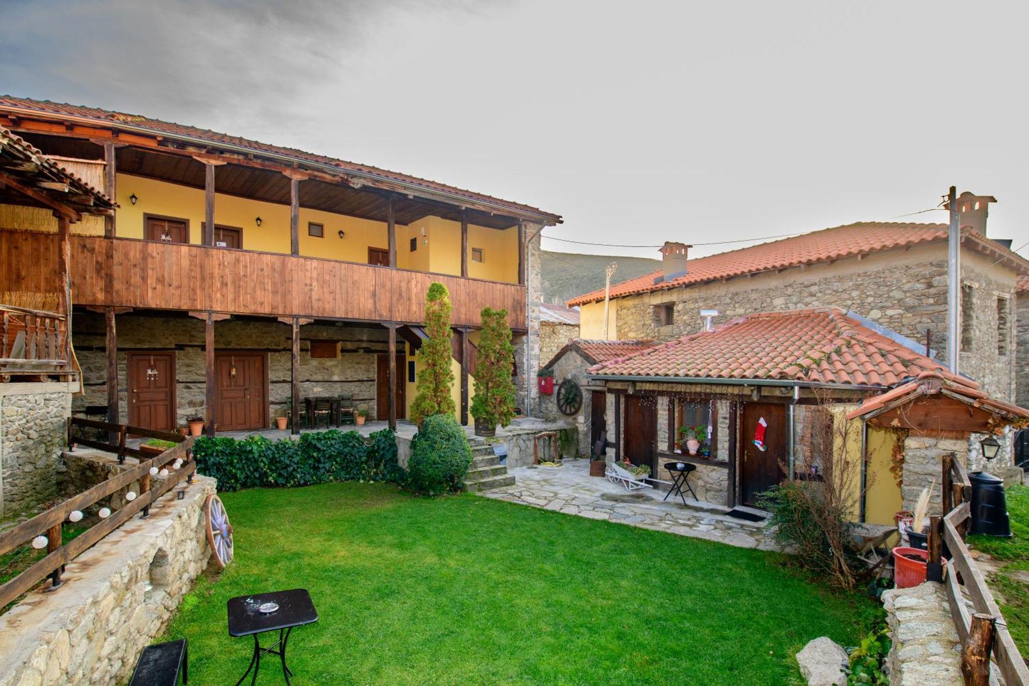 Hotel Agios Germanós Exterior foto